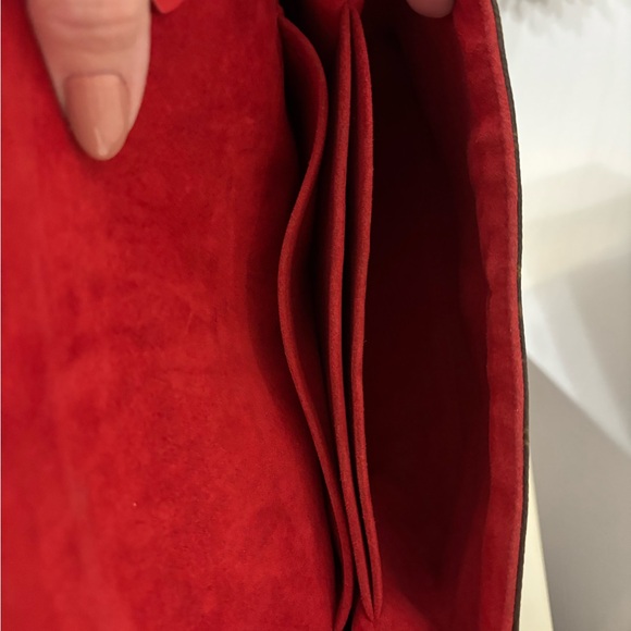 Louis Vuitton Monogram Epi Saint Michel crossbody bag - Picture 11 of 12